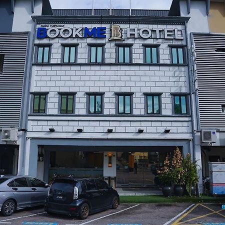 Bookme Hotel جوهر بهرو المظهر الخارجي الصورة